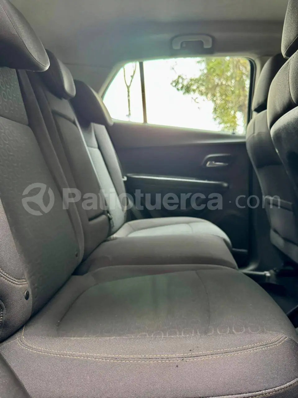 Foto 10 de Chevrolet Tracker LS