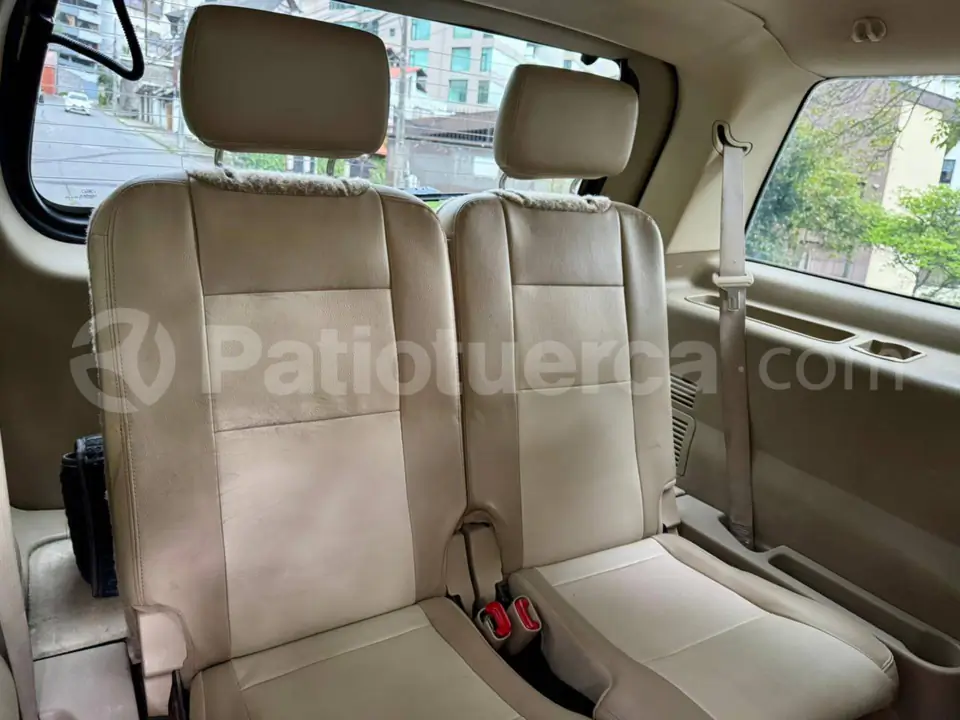 Foto 9 de Ford Explorer Eddie Bauer