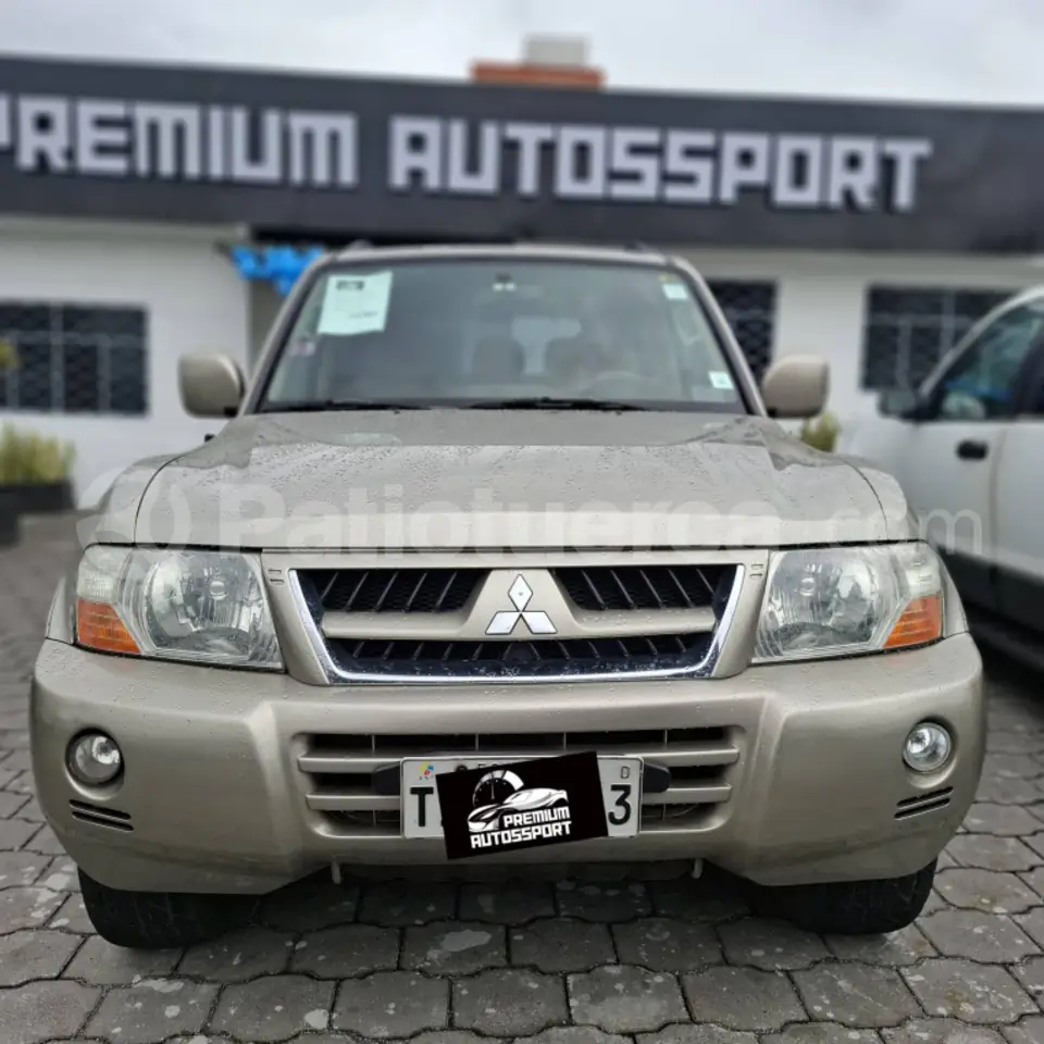 Foto 4 de Mitsubishi Montero Blister