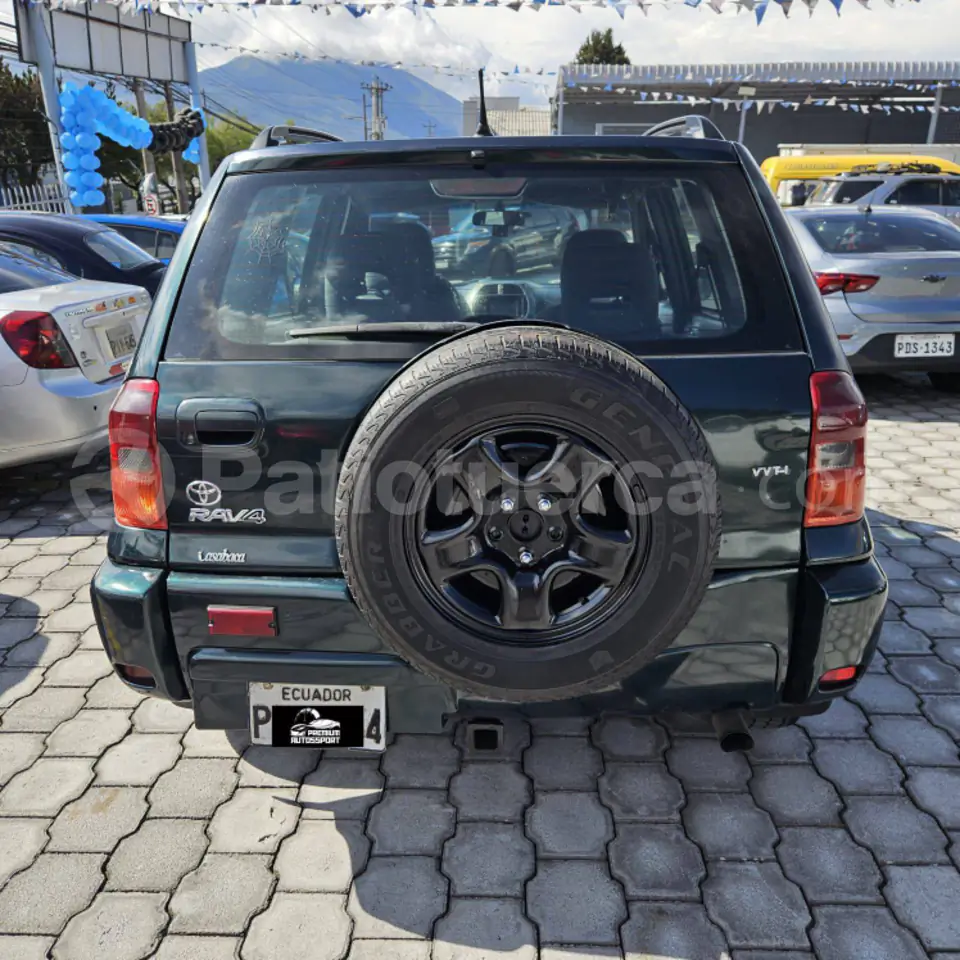 Foto 7 de Toyota RAV 4