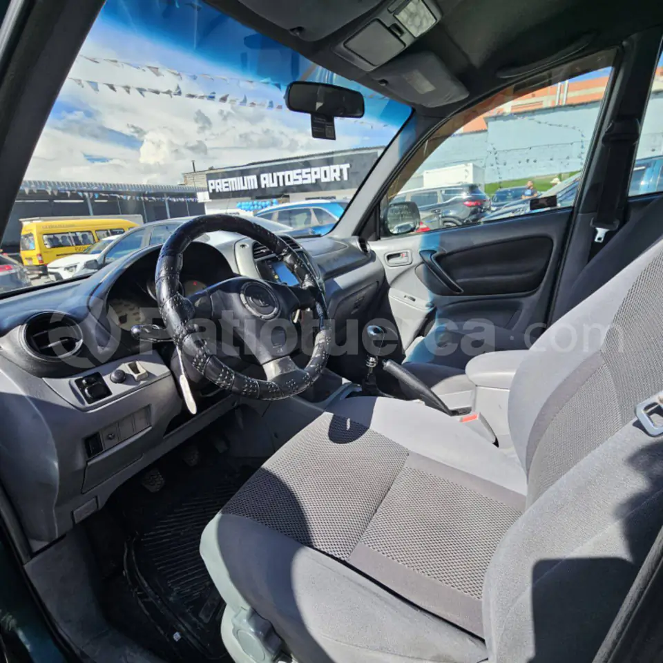 Foto 13 de Toyota RAV 4