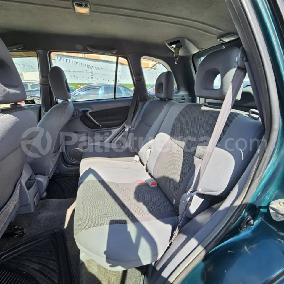 Foto 17 de Toyota RAV 4