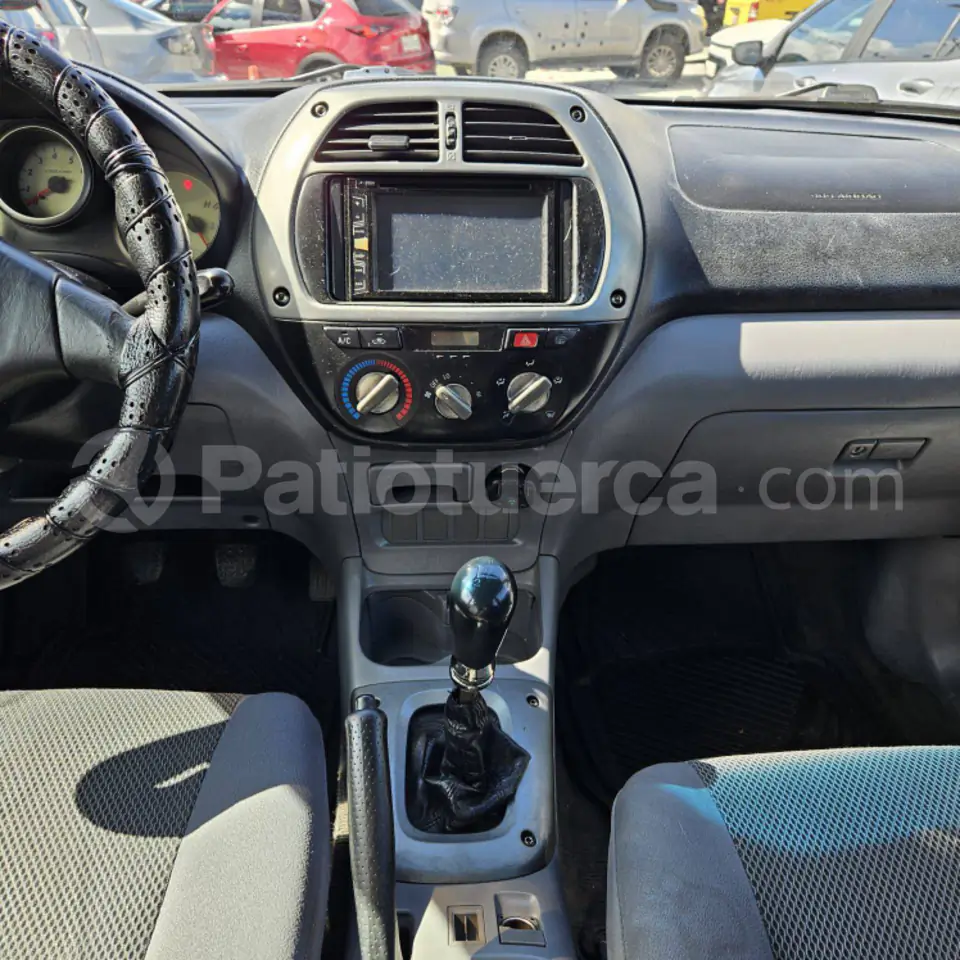 Foto 18 de Toyota RAV 4