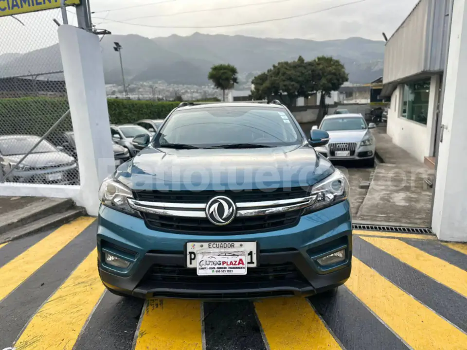 Foto 11 de DFSK GLORY 560