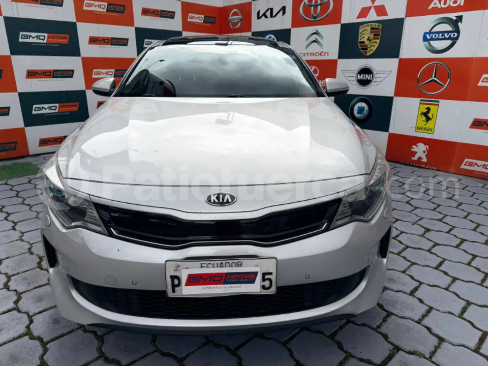 Foto 1 de Kia Optima Hybrid