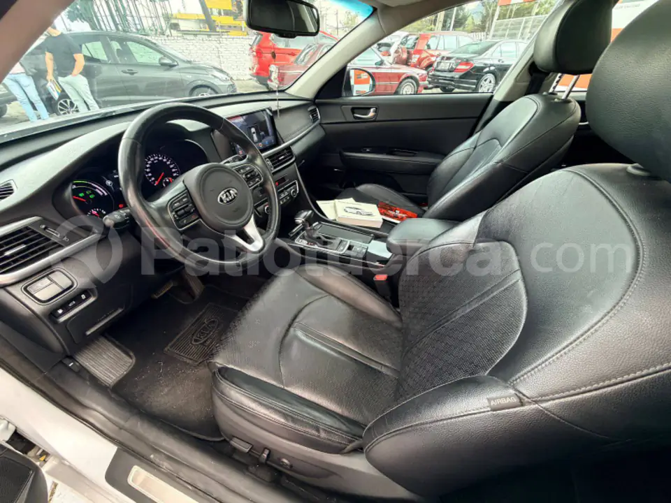 Foto 12 de Kia Optima Hybrid