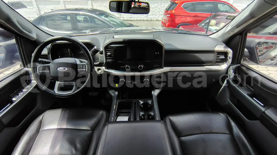 Foto 9 de Ford F150 XLT 4X4