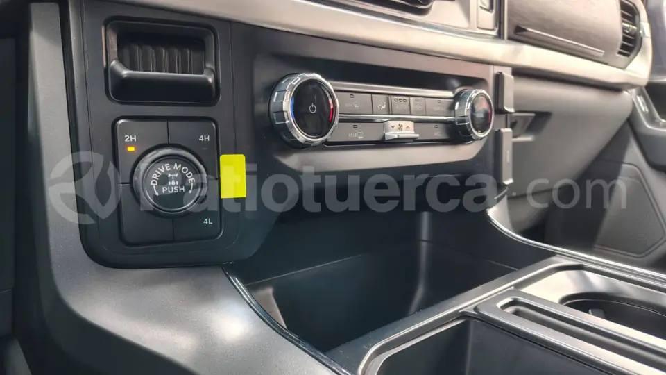 Foto 13 de Ford F150 XLT 4X4