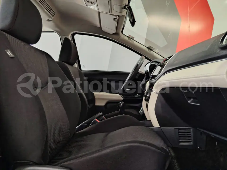 Foto 17 de Toyota Rush