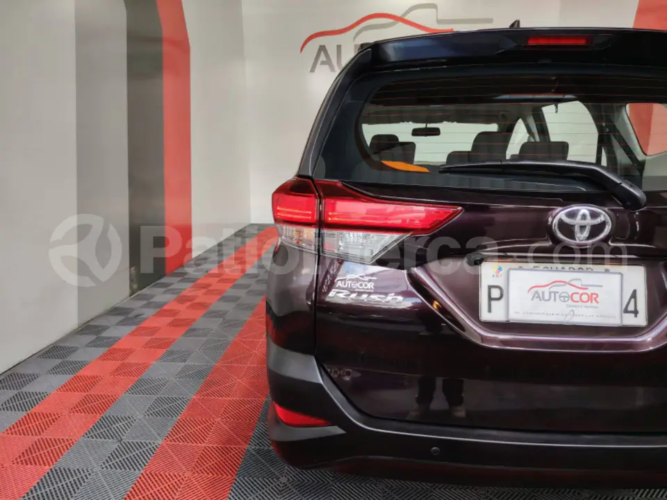 Foto 22 de Toyota Rush