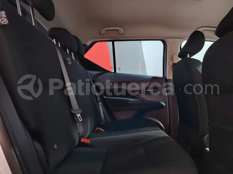 Foto 14 de Nissan Kicks Drive