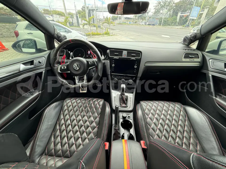 Foto 3 de Volkswagen Golf GTI