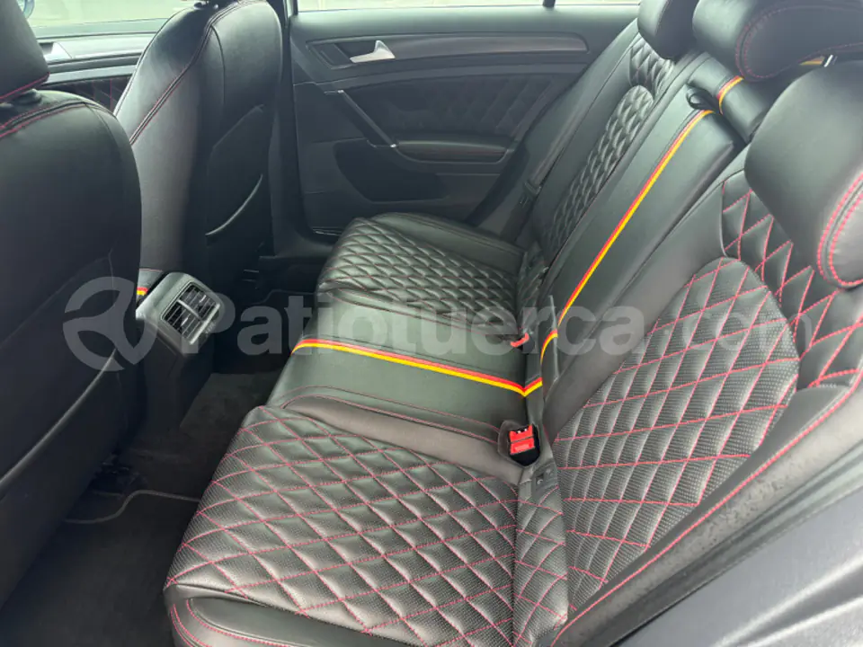 Foto 4 de Volkswagen Golf GTI