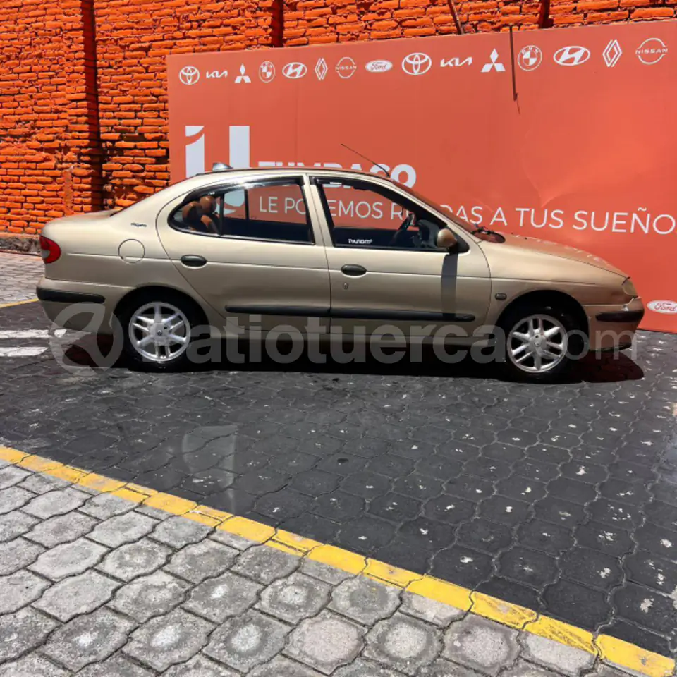 Foto 2 de Renault Megane