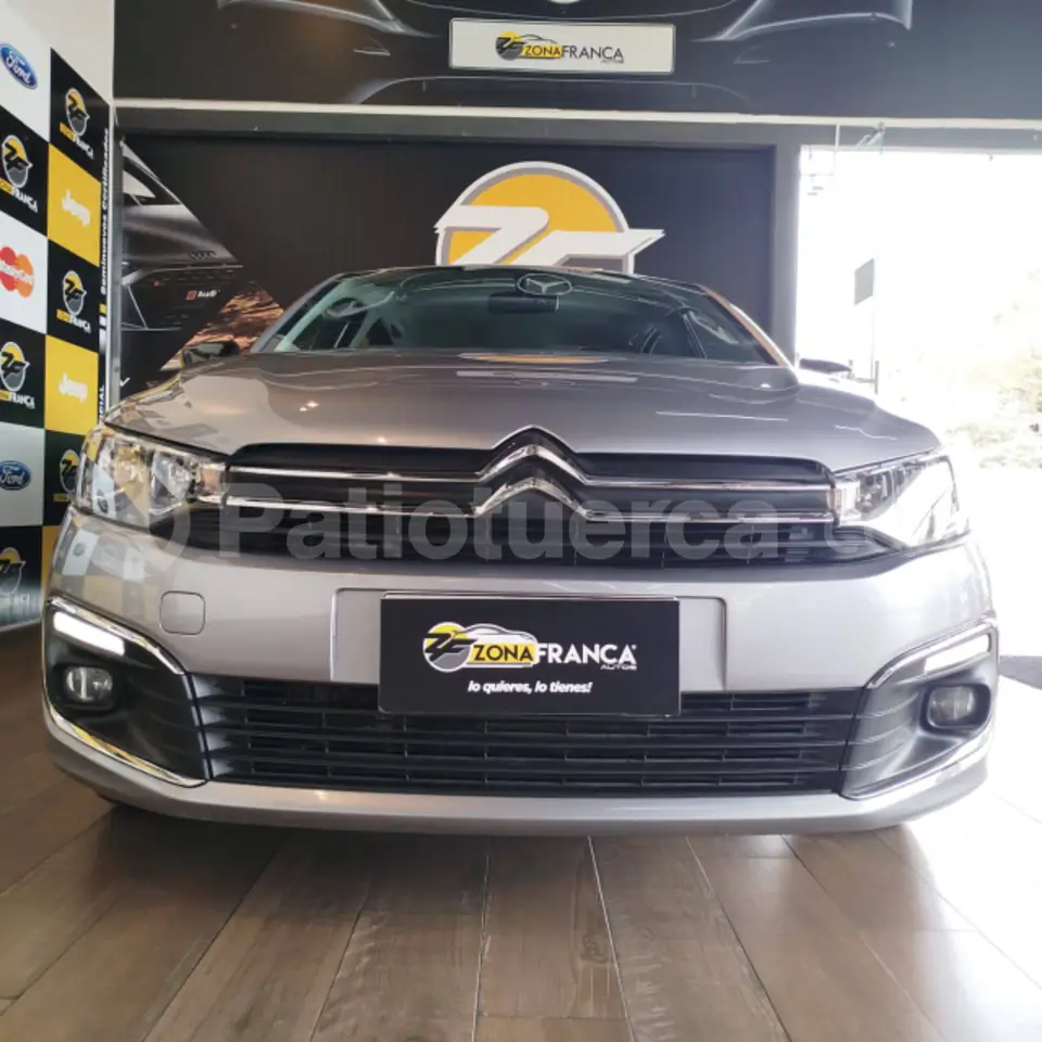 Foto 3 de Citroen C- Elysee Shine