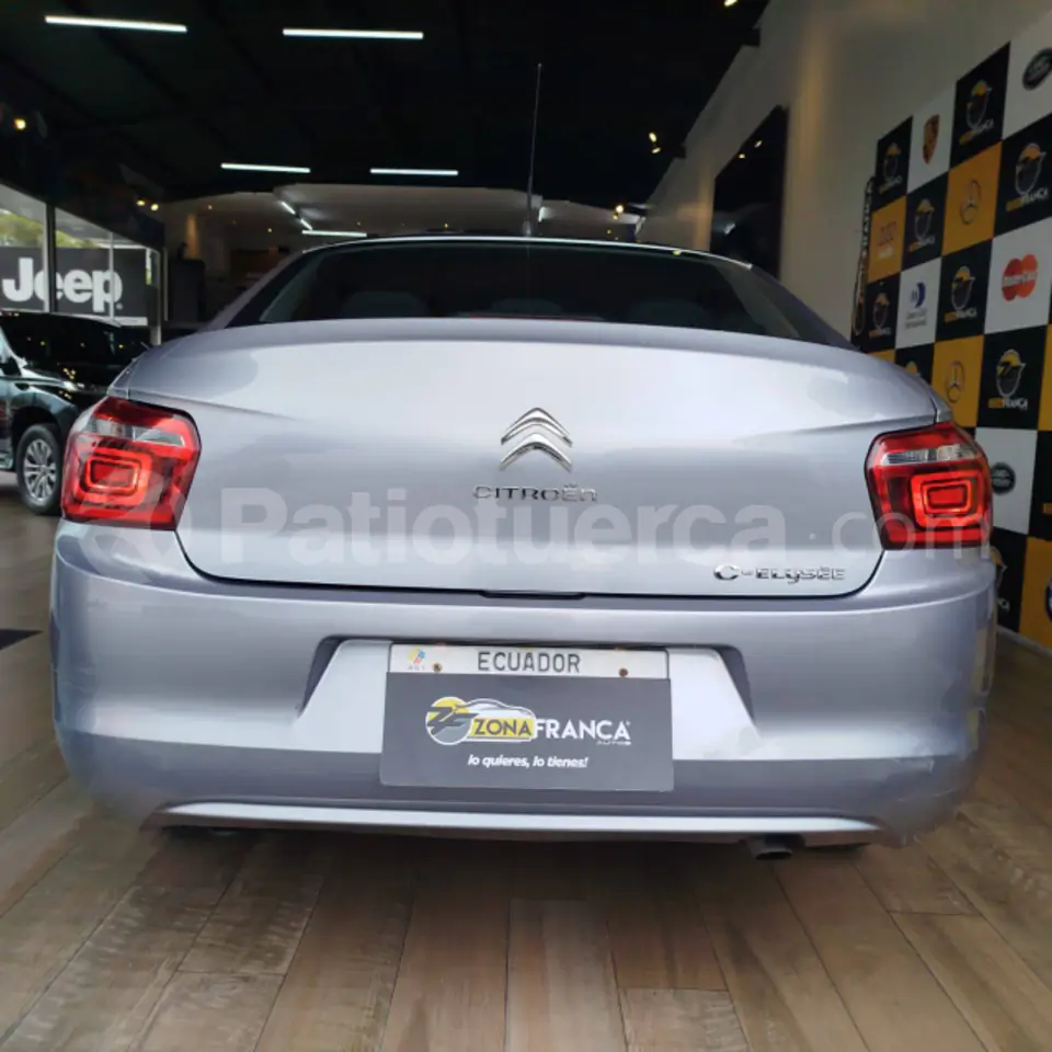 Foto 13 de Citroen C- Elysee Shine