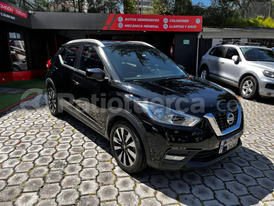 Foto 3 de Nissan Kicks Advance