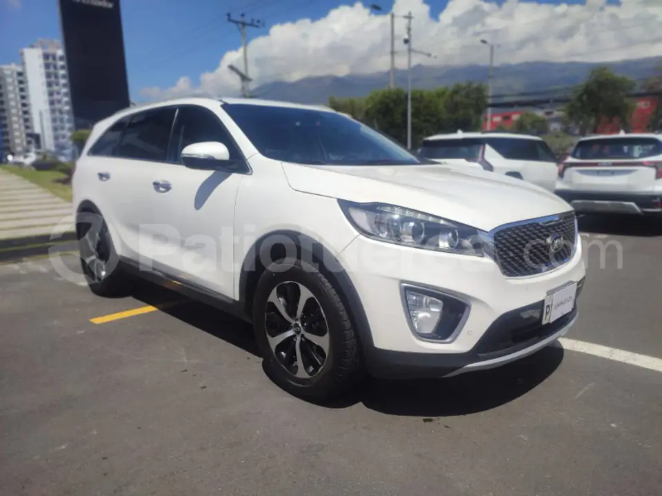 Foto 3 de Kia Sorento