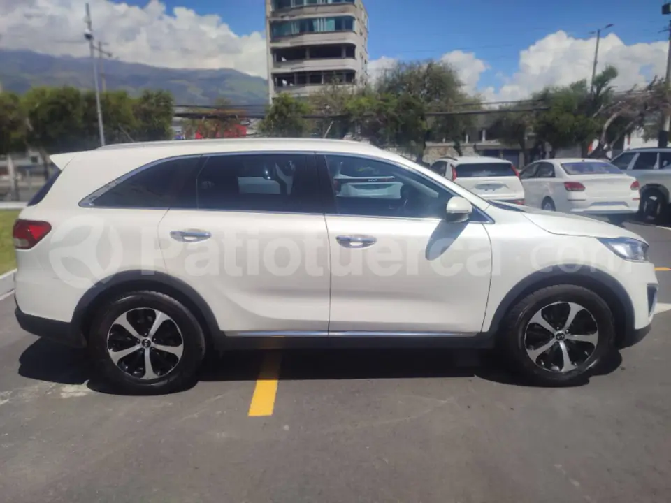 Foto 4 de Kia Sorento