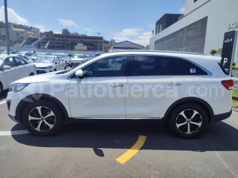 Foto 8 de Kia Sorento