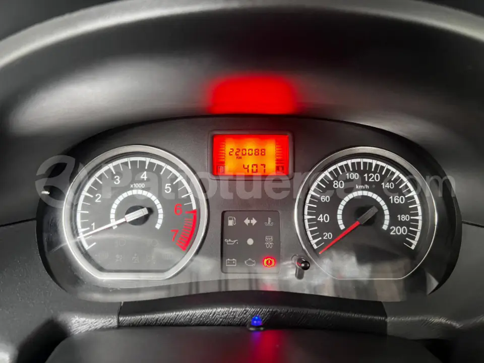 Foto 13 de Renault Logan Life