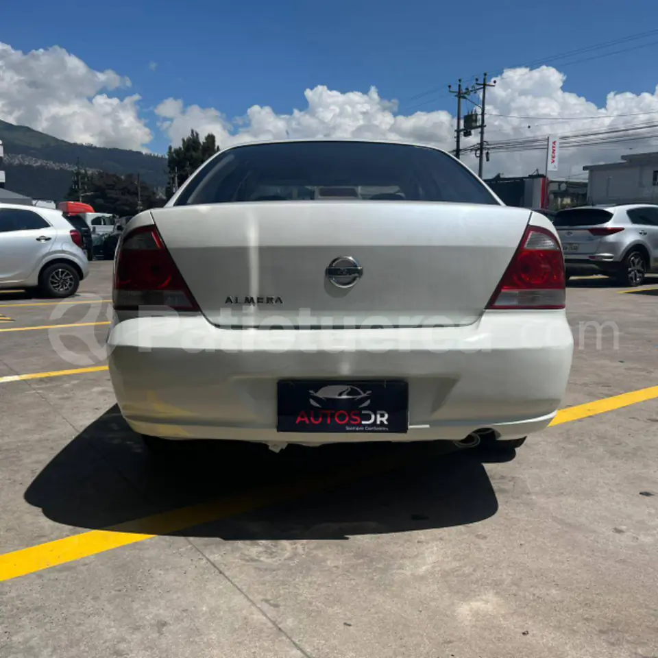 Foto 4 de Nissan Almera