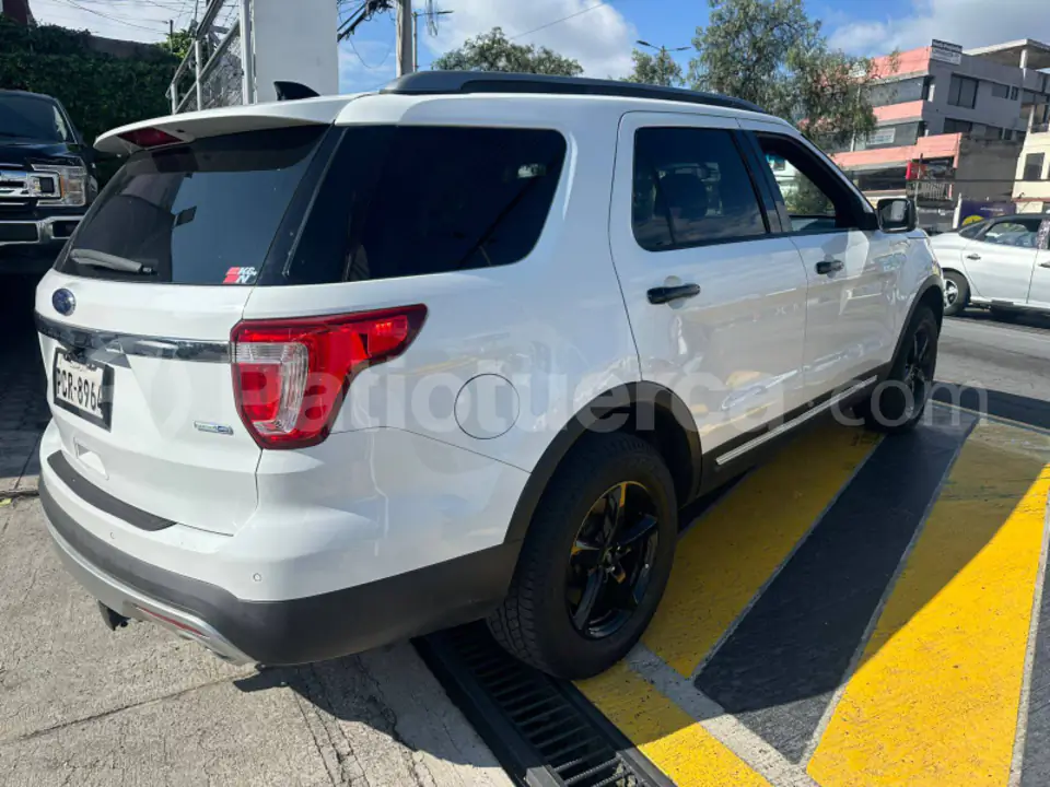 Foto 4 de Ford Explorer XLT