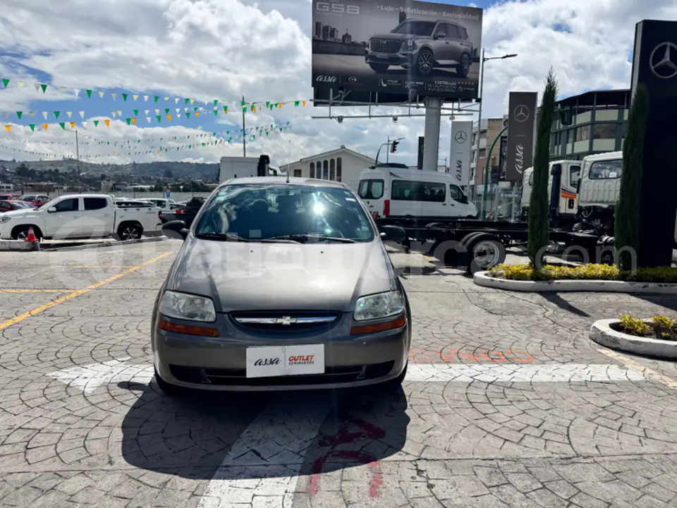 Foto 2 de Chevrolet Aveo Family