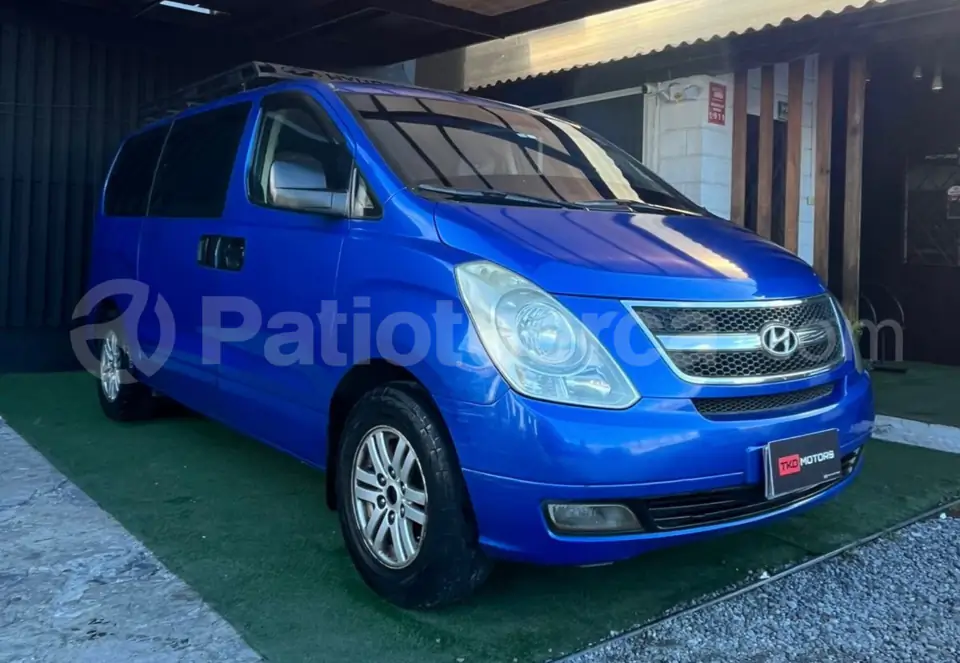 Foto 1 de Hyundai H1 12 pasajeros