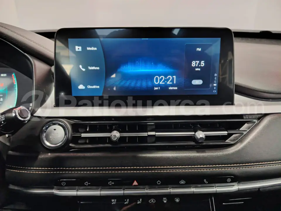 Foto 25 de Chery Tiggo 7 Luxury