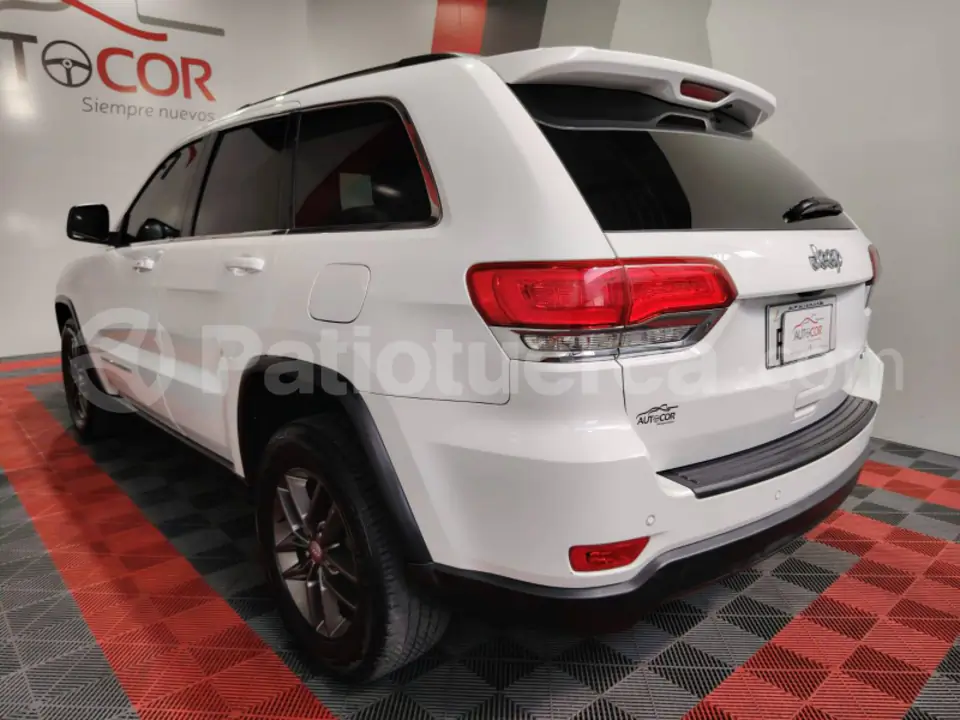 Foto 5 de Jeep Grand Cherokee Laredo