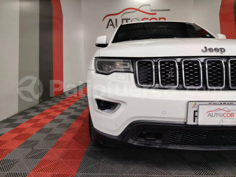 Foto 14 de Jeep Grand Cherokee Laredo