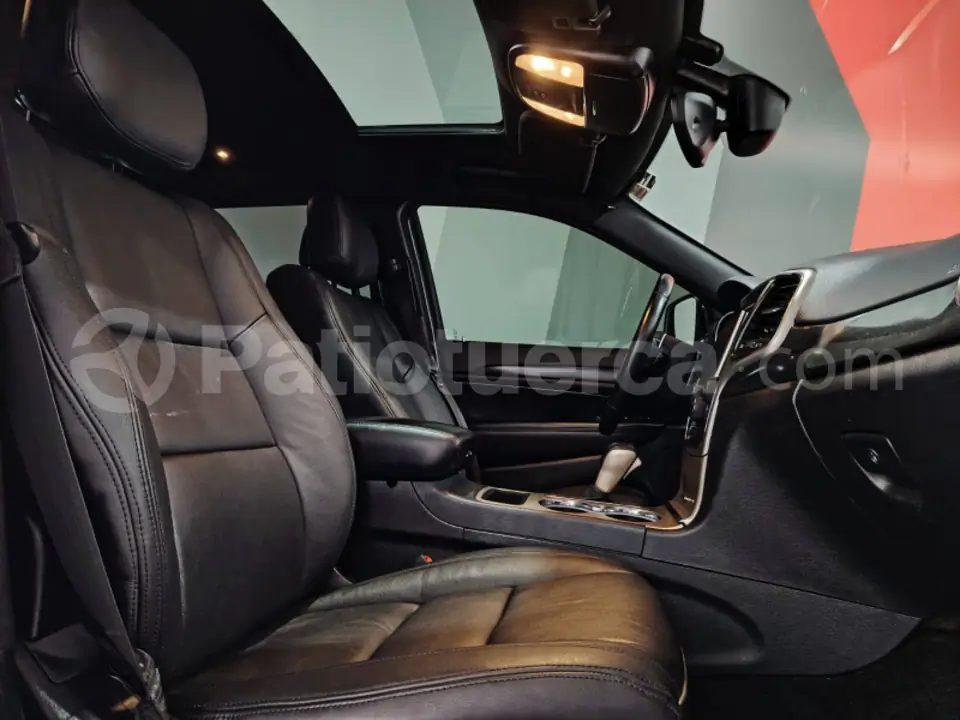 Foto 16 de Jeep Grand Cherokee Laredo