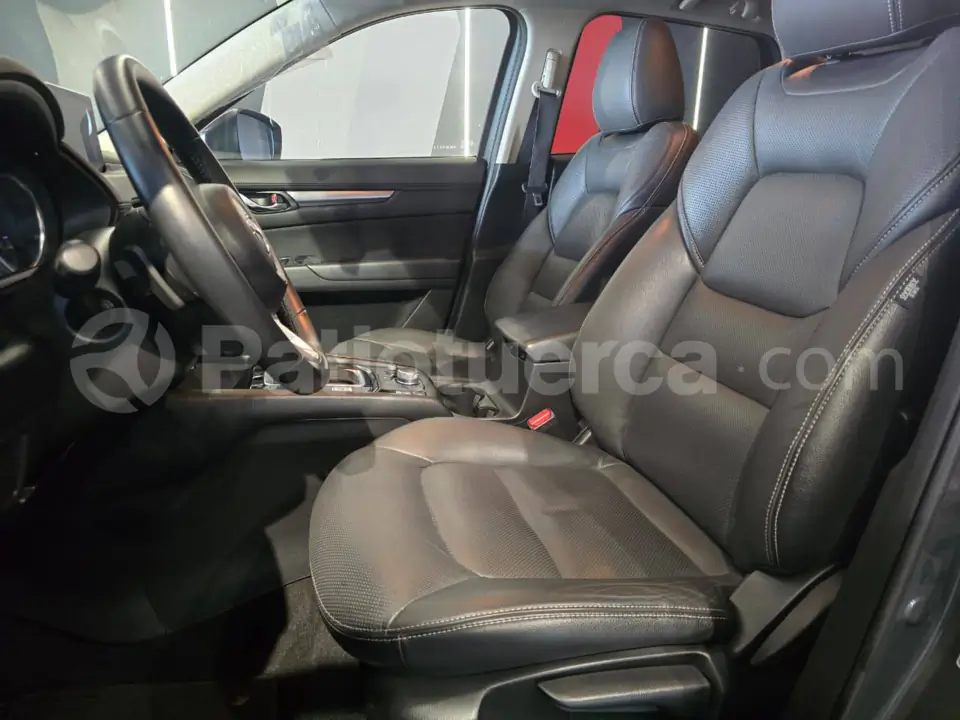 Foto 9 de Mazda CX5 CORE