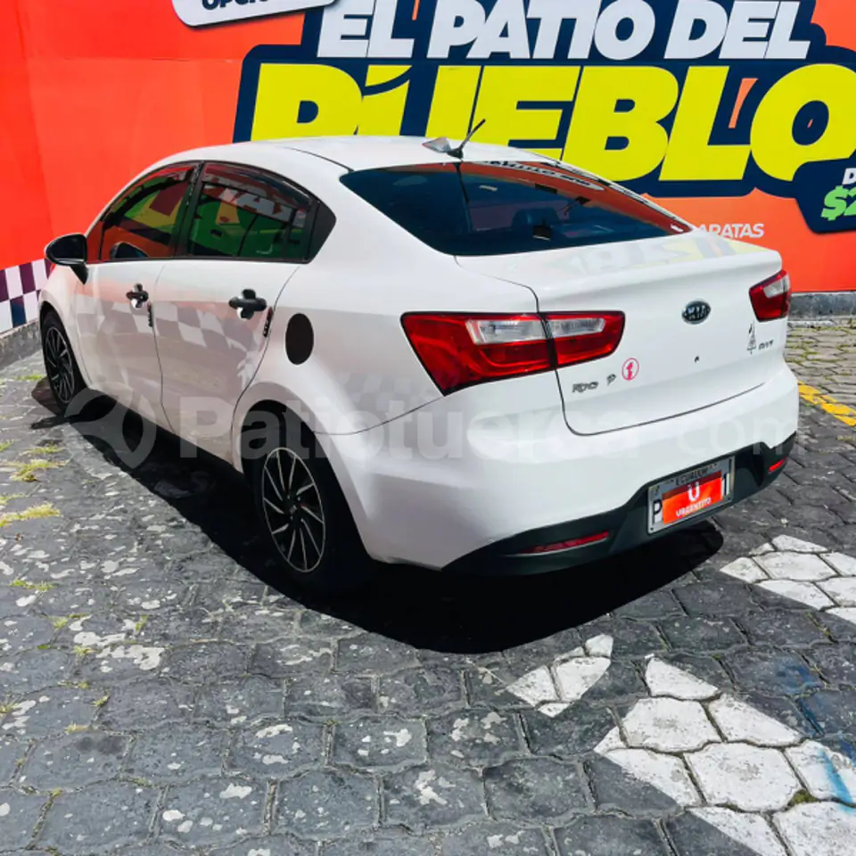 Foto 5 de Kia Rio R LX