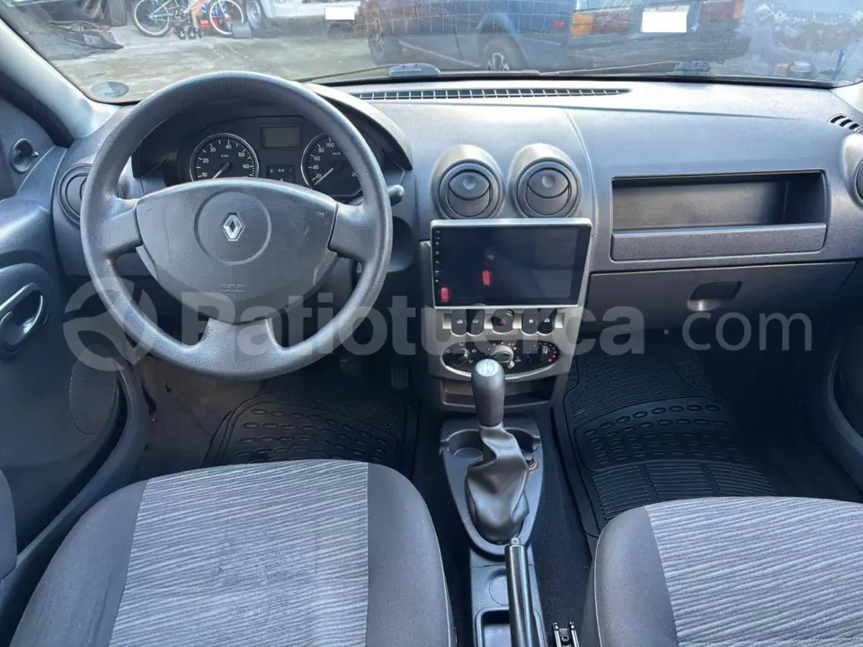 Foto 11 de Renault Logan
