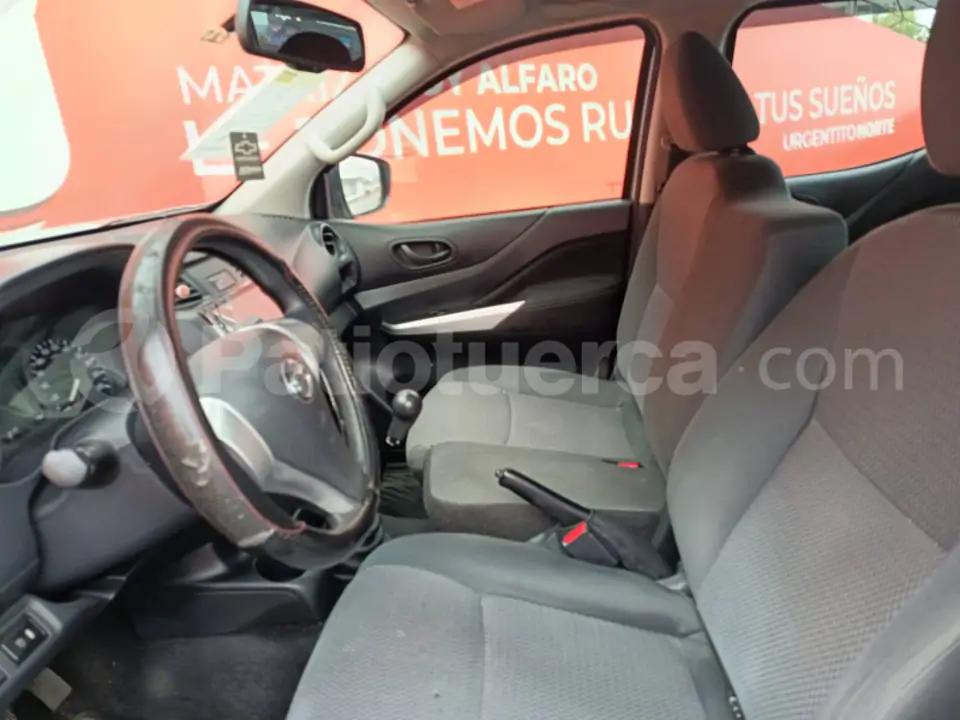 Foto 8 de Nissan Frontier