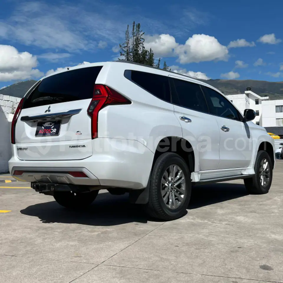 Foto 4 de Mitsubishi Montero Sport