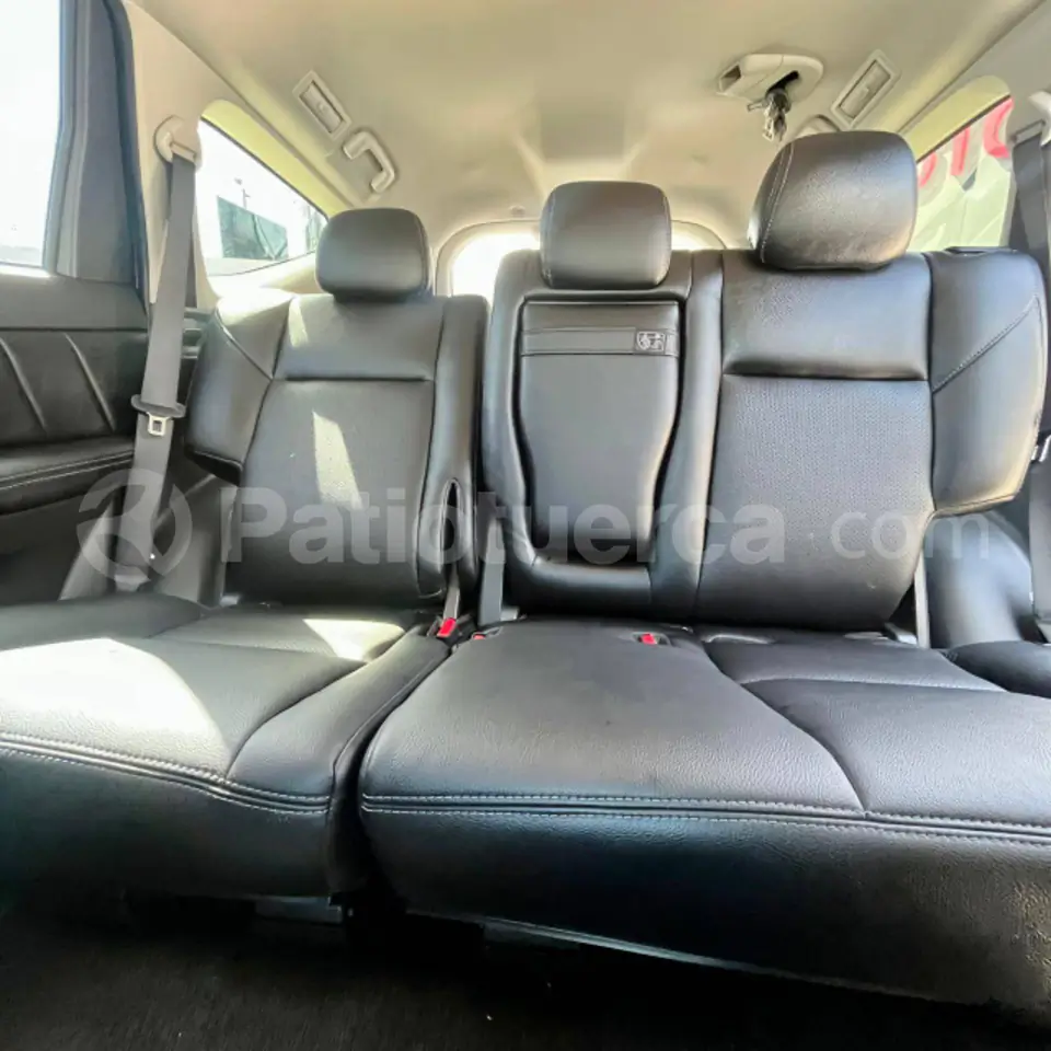 Foto 11 de Mitsubishi Montero Sport