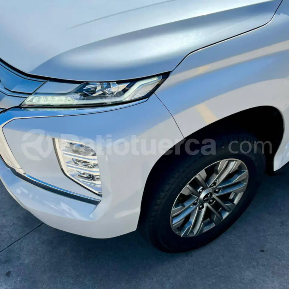 Foto 27 de Mitsubishi Montero Sport