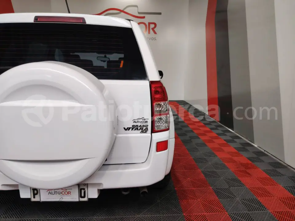 Foto 9 de Suzuki Grand Vitara SZ