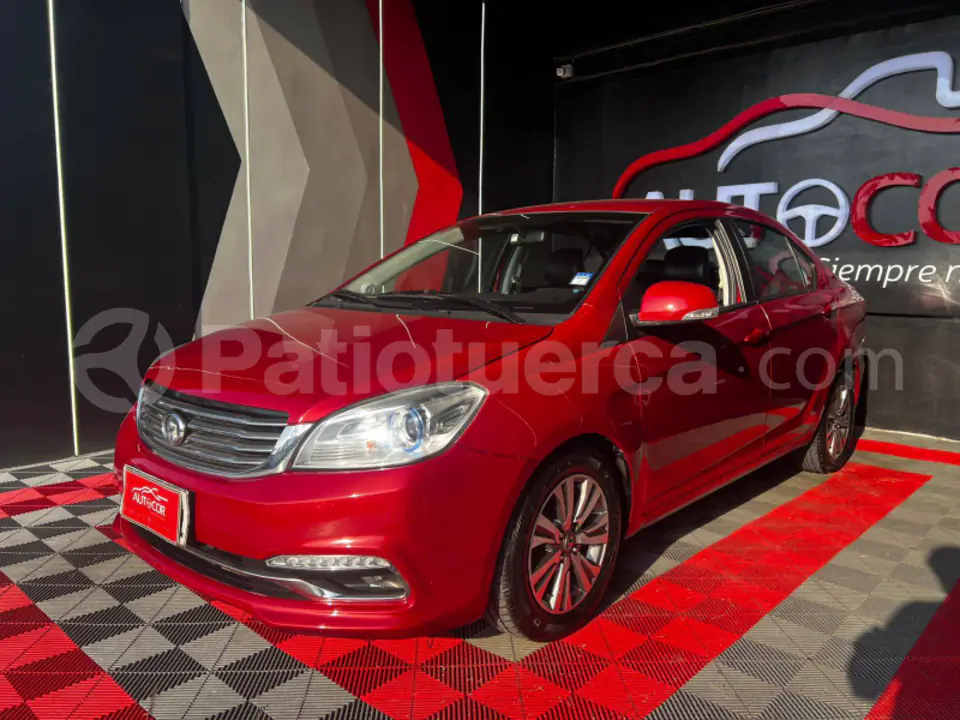 Foto 1 de Great Wall VOLEEX C30 LUXURY