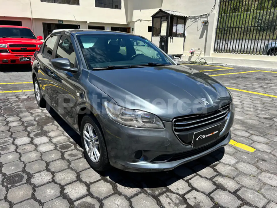 Foto 1 de Peugeot 301