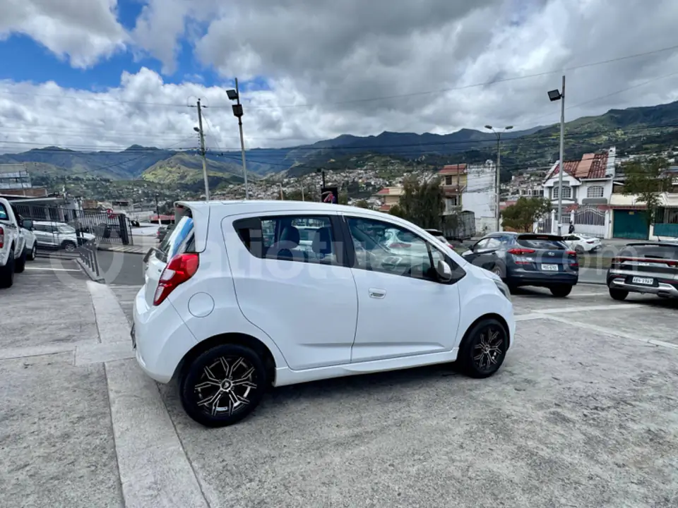 Foto 5 de Chevrolet Spark GT FULL