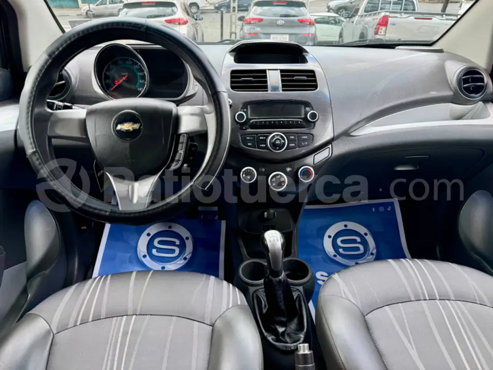 Foto 12 de Chevrolet Spark GT FULL