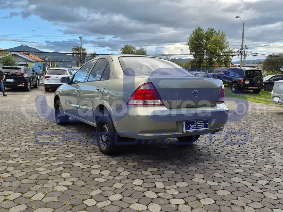 Foto 3 de Nissan Almera