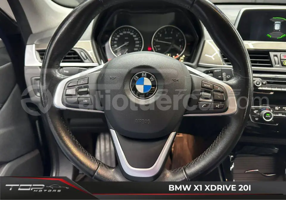 Foto 24 de BMW X1 xDrive20i