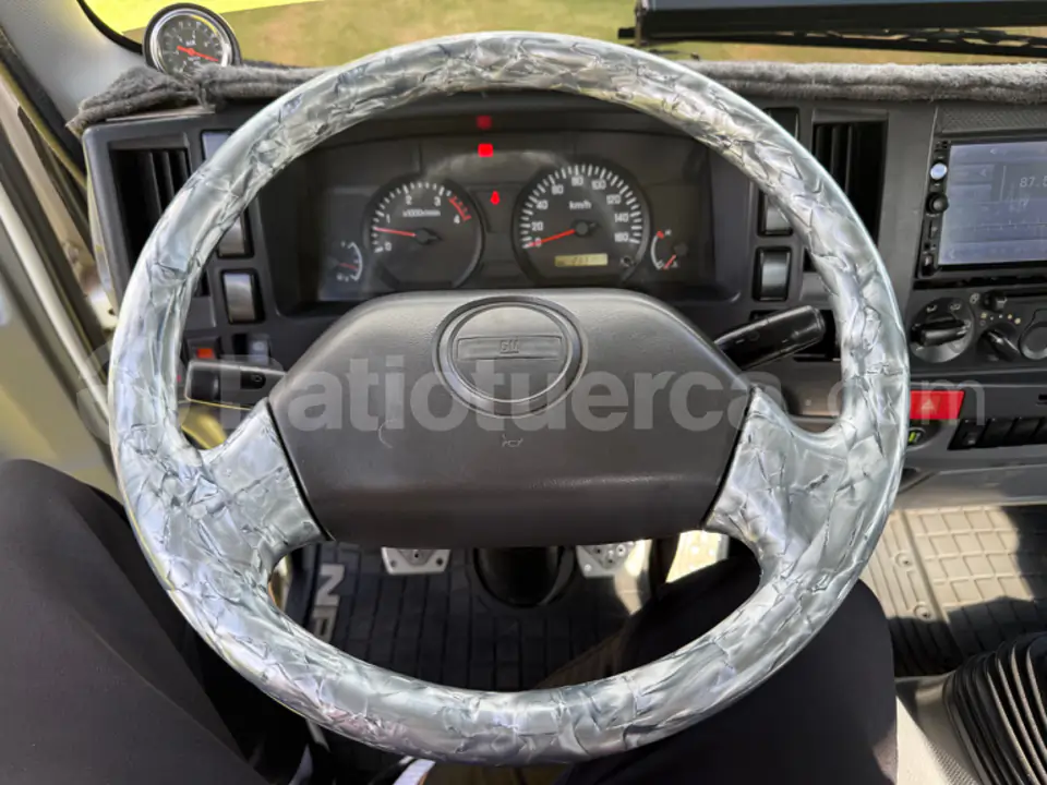 Foto 10 de Chevrolet NPR