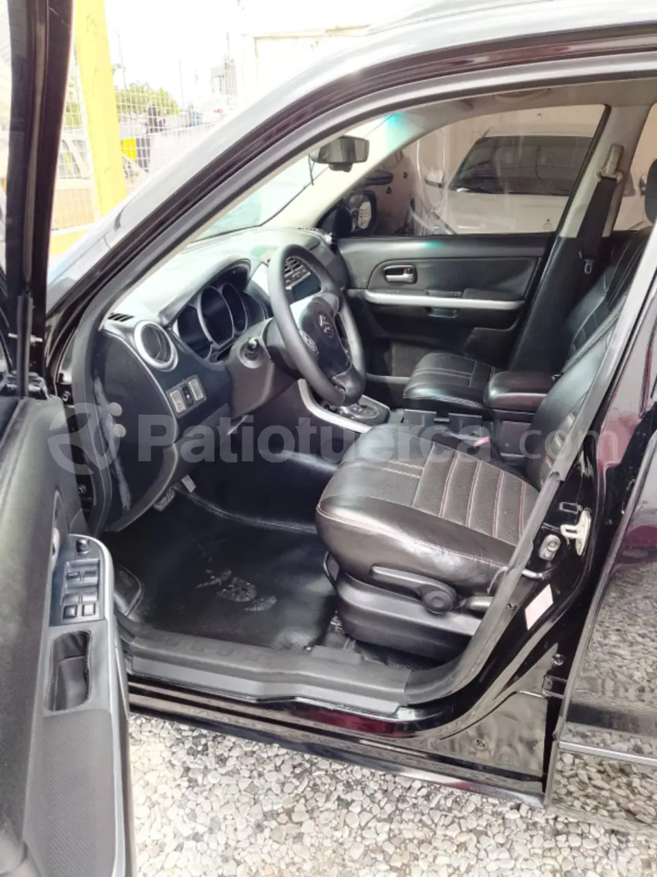 Foto 4 de Suzuki Grand Vitara SZ