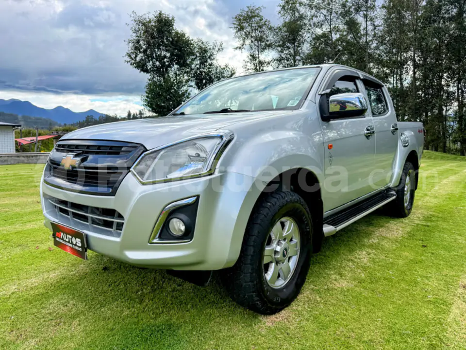 Foto 2 de Chevrolet D-max Crdi 2.5 CD 4x4 TM Diesel